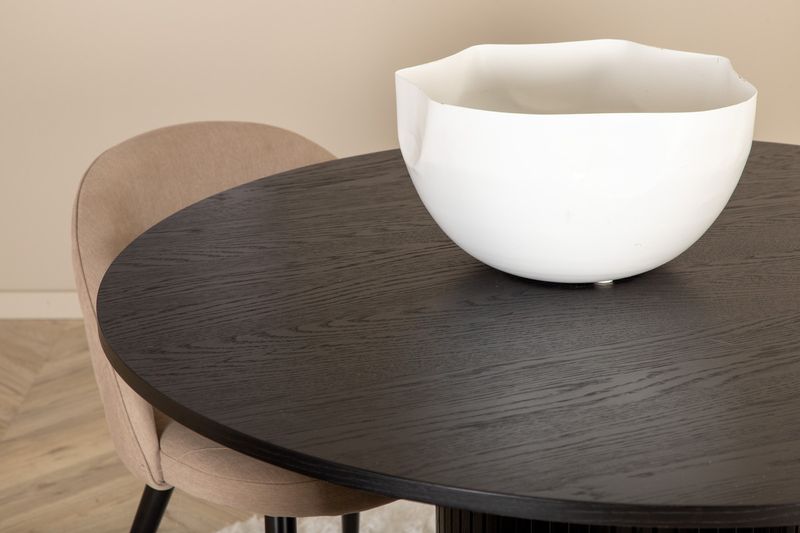Venture Home Bianca & Velvet Runt Matbord ⌀110 Svart + 4 st Matstolar Beige