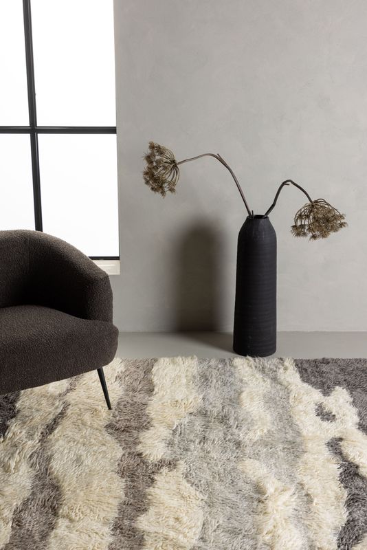 Venture Home Charlie Matta