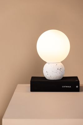 Venture Home Metz Bordslampa