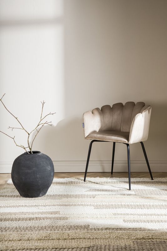 Venture Home Sixten Matta