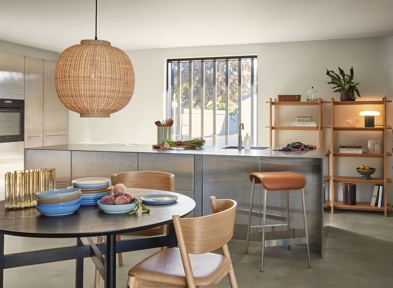 Hübsch Oblique Matstol Natur ek