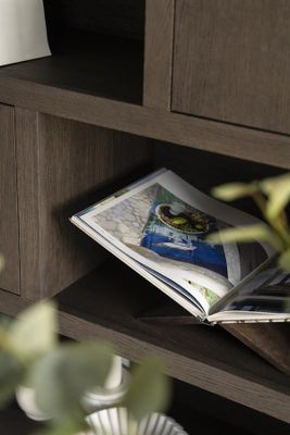 Eleonora Skåp Helsinki 120x220cm - Ljusbrun