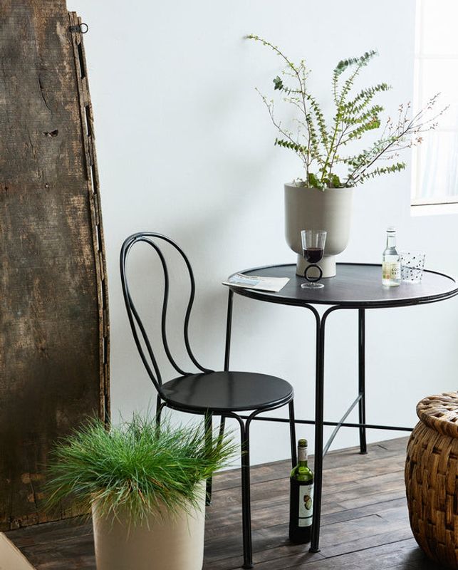 Nordal OLIVO trädgårdsbord - svart