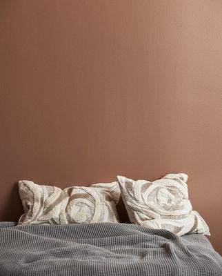 SBsJVOORFiGx4BE1765681205