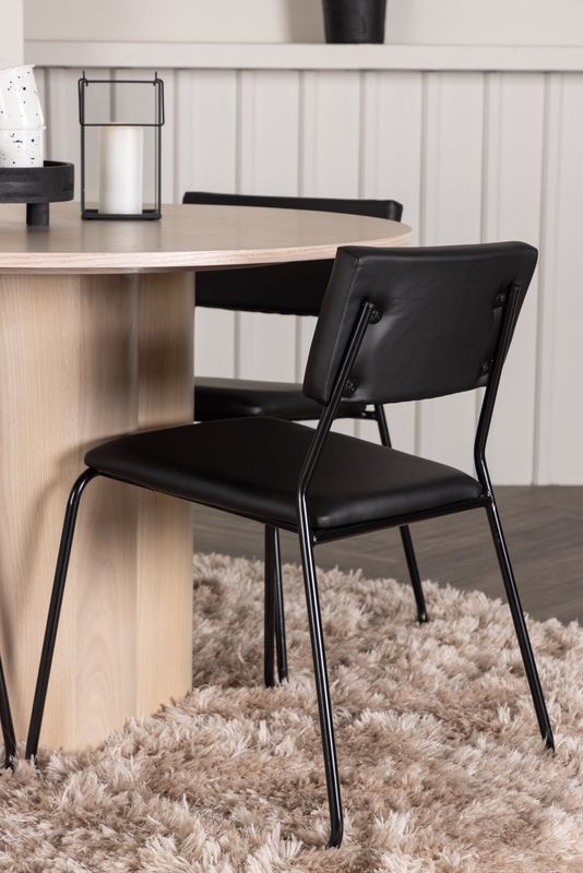 Venture Home Matgrupp Olivia med 4st matstolar Kenth