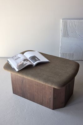 Venture Home Todd Sittpuff