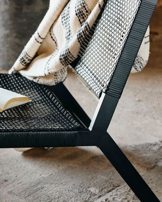 Nordal VASAI lounge stol, svart