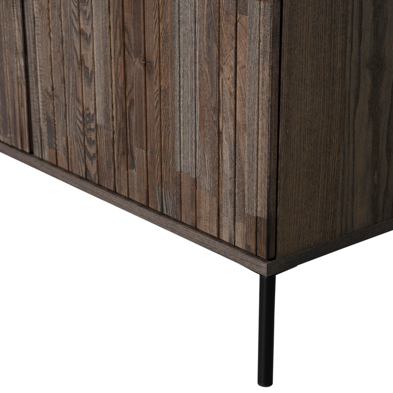 WOOOD NEW GRAVURE Vägghylla i Askfanér Espresso [FSC]