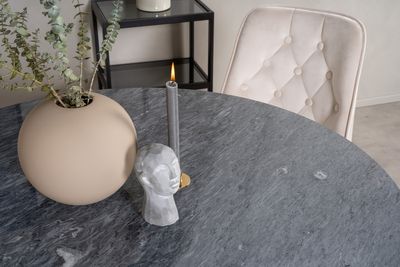 Venture Home Estelle & Velvet Deluxe Runt Matbord ⌀106 Mörkgrå + 4 st Matstolar Beige