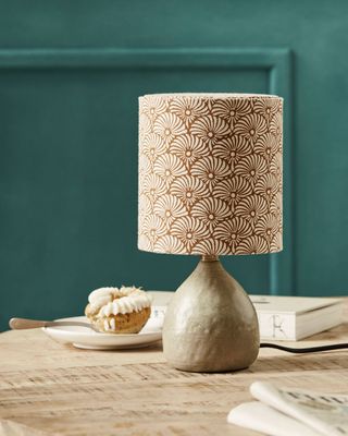 House Doctor Flores Bordslampa Sand