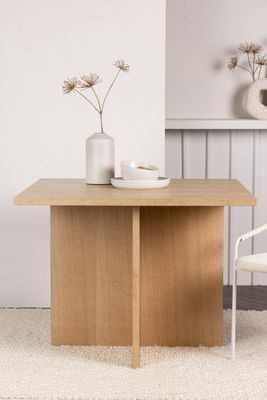 Venture Home Leo Matbord i Ekfärgad MDF