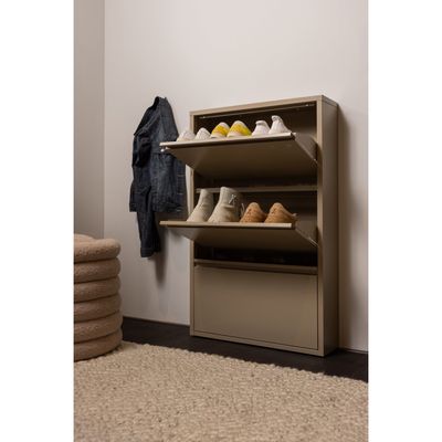 WOOOD Sabine 3-facks Skoskåp i Sandfärgat Metall