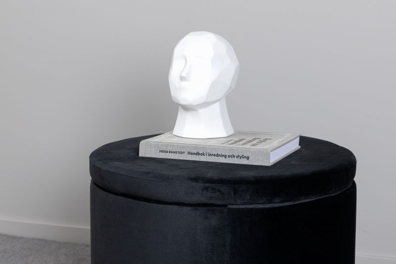 Venture Home Dunken Puff i Svart Sammet