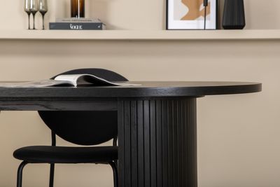 Venture Home Vault & Bianca 4 st Matstolar Svart + Ovalt Matbord 200 x 90 Svart