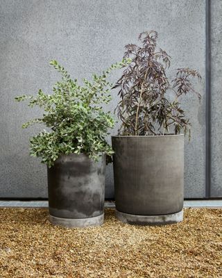 House Doctor Hook Blomkruka med Bricka Ljusgrå