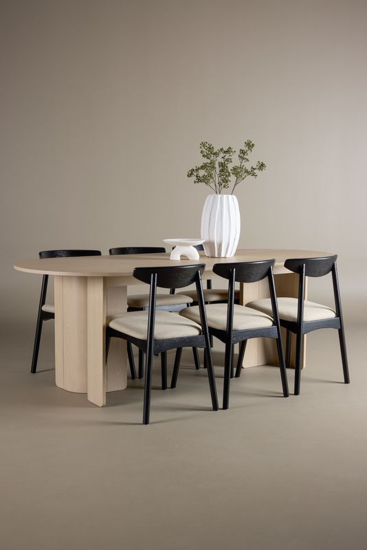 Venture Home Bord Tyresö med stolarna Ven