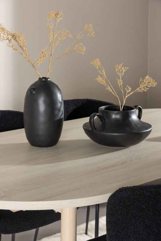 Venture Home Andy Matbord med Modesto Matstolar