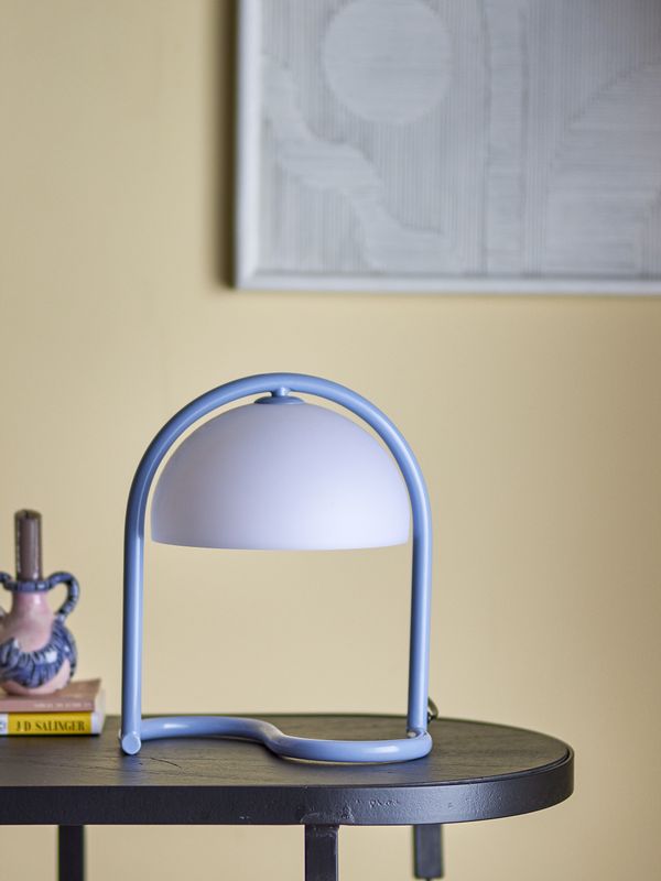 Bloomingville Favour bordslampa, blå, akryl