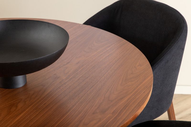 Venture Home Arch & Bianca 4 st Matstolar Svart + Runt Matbord ⌀110 Valnöt