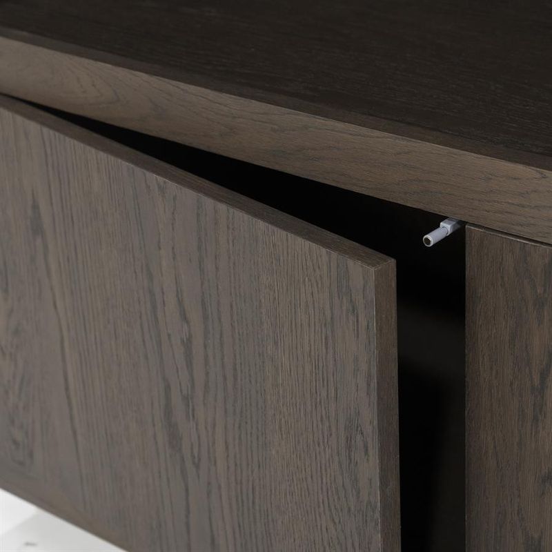 Eleonora Skåp Helsinki 120x220cm - Brun