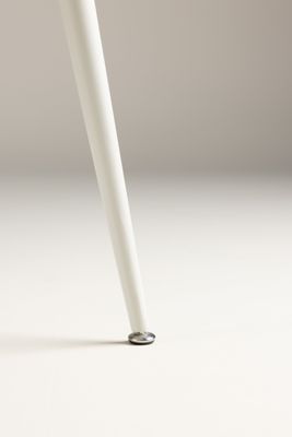 Venture Home Plaza Matbord