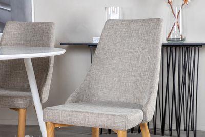 Venture Home Plaza Rund Matgrupp