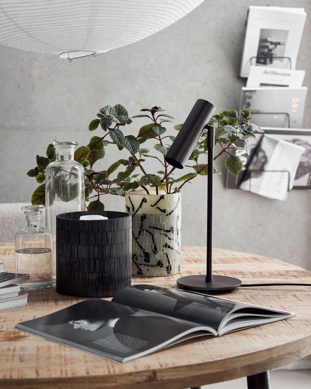 House Doctor Norm Bordslampa Svart Antik