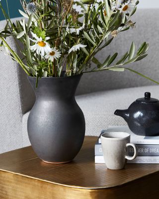 House Doctor Corp Vas Svart