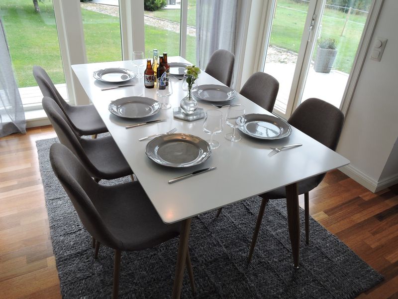 Venture Home Polar 6 st Matstolar Grå + Rektangulärt Matbord 180 x 90 Vit