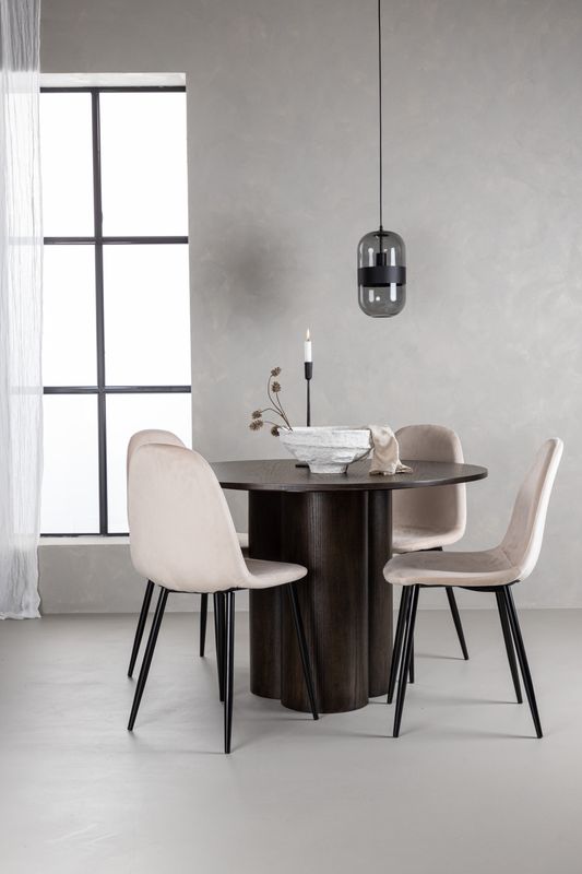 Venture Home Olivia Rund Matgrupp