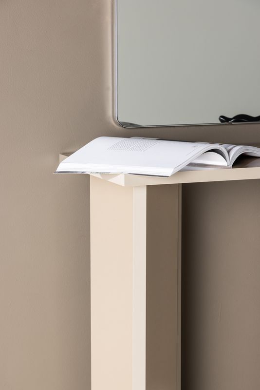 Vind Collection Kristiansund Sidobord