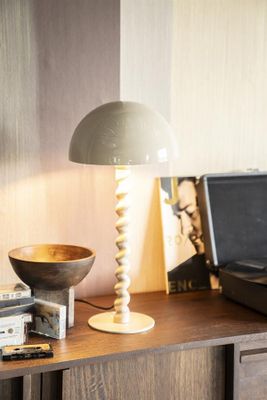 By Boo Bordslampa Luox - Beige
