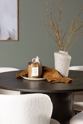 Venture Home Matgrupp Olivia med Edina-stolar