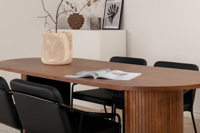 Venture Home Tvist & Bianca Matstolar 4-pack Svart + Ovalt Matbord 200 x 90 Valnöt