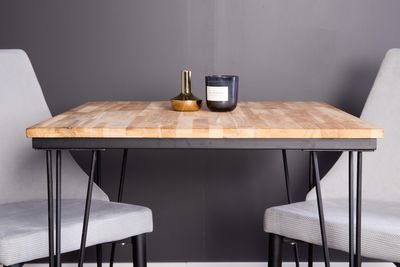 Venture Home Leone & Bali Matstolar 2 st Ljusgrå + Rektangulärt Matbord 80 x 80 Natur