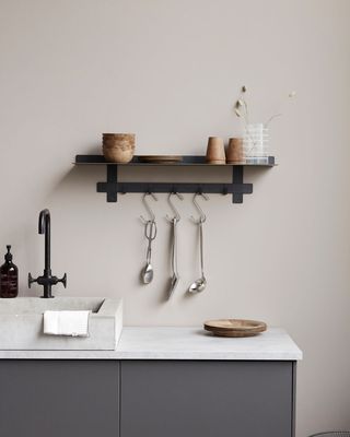 House Doctor Tag Hylla Järn