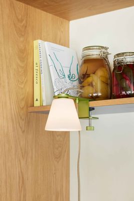 Hübsch Lure Vägglampa Metallic Grön