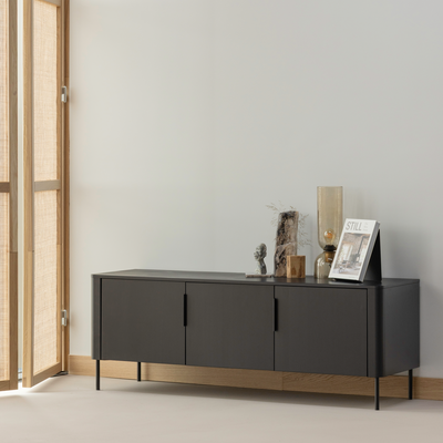 WOOOD Gunnar TV-bänk 154 cm i mattsvart furu