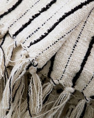 House Doctor Lines Överkast Svart/Off-white