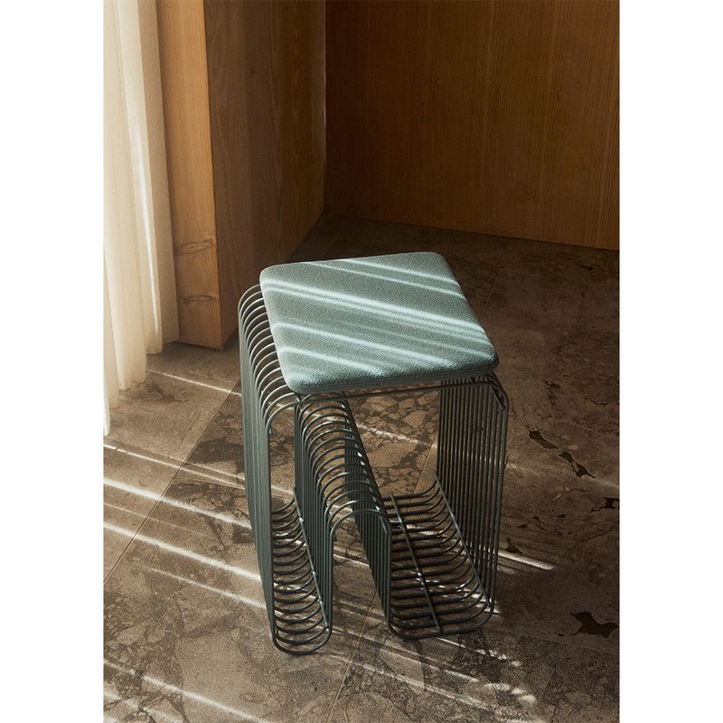 AYTM Curva Pall Dusty Blue 32.4x43 cm