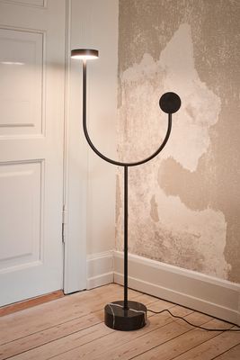 AYTM Grasil Golvlampa Svart 51.5x127.6 cm