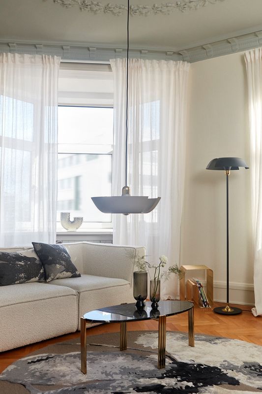 AYTM Cycnus Golvlampa Svart, Guld Ø45 cm