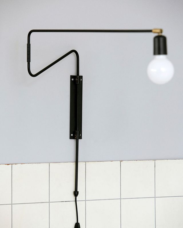 House Doctor Swing Vägglampa Svart