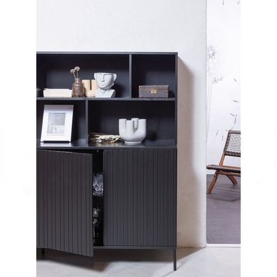 WOOOD New Gravure Väggskåp i svart furu