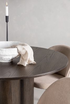 Venture Home Olivia Rund Matgrupp