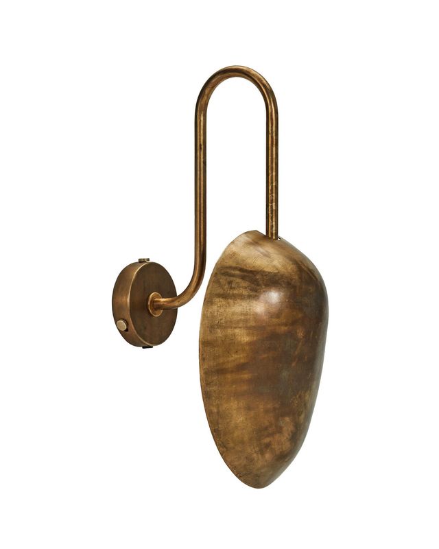 House Doctor Swan Vägglampa i Antik Mässing