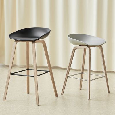 HAY About A Stool 32 barstol Raisin/Oak/Black, 65 cm