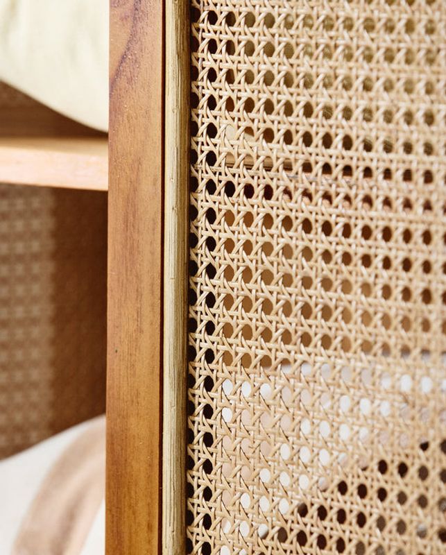 Nordal MERGE Skåp i Naturlig Teak med Rotting