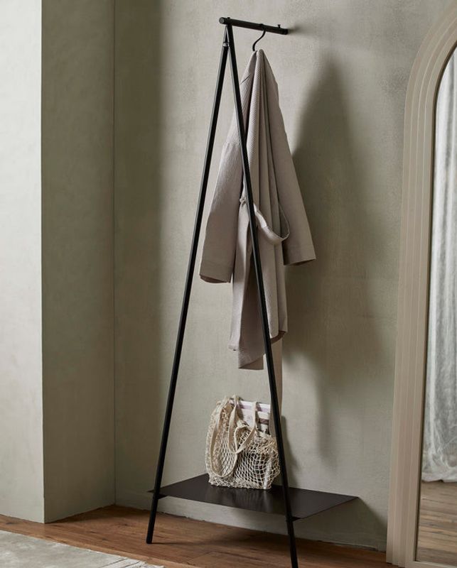 Nordal RAVI klädhängare - svart