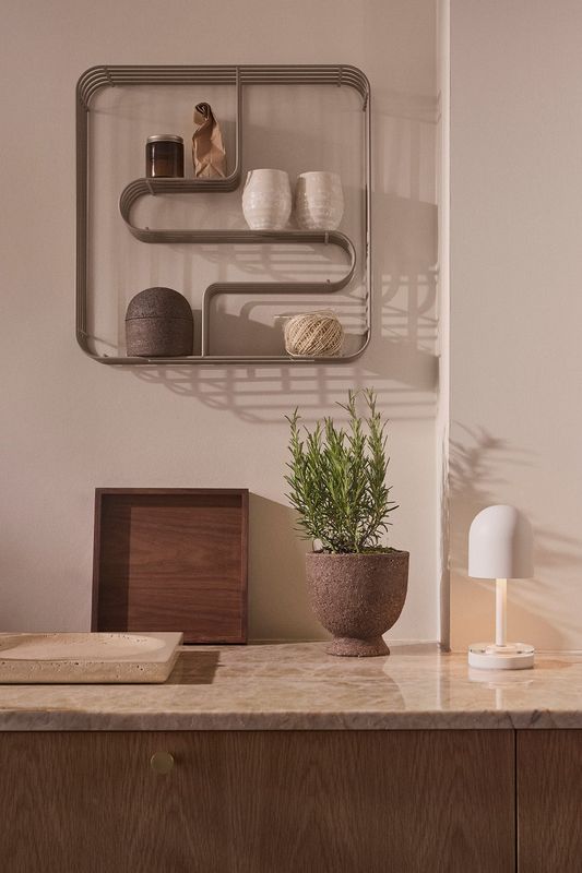AYTM Curva Hylla Taupe 45.5x45.5 cm